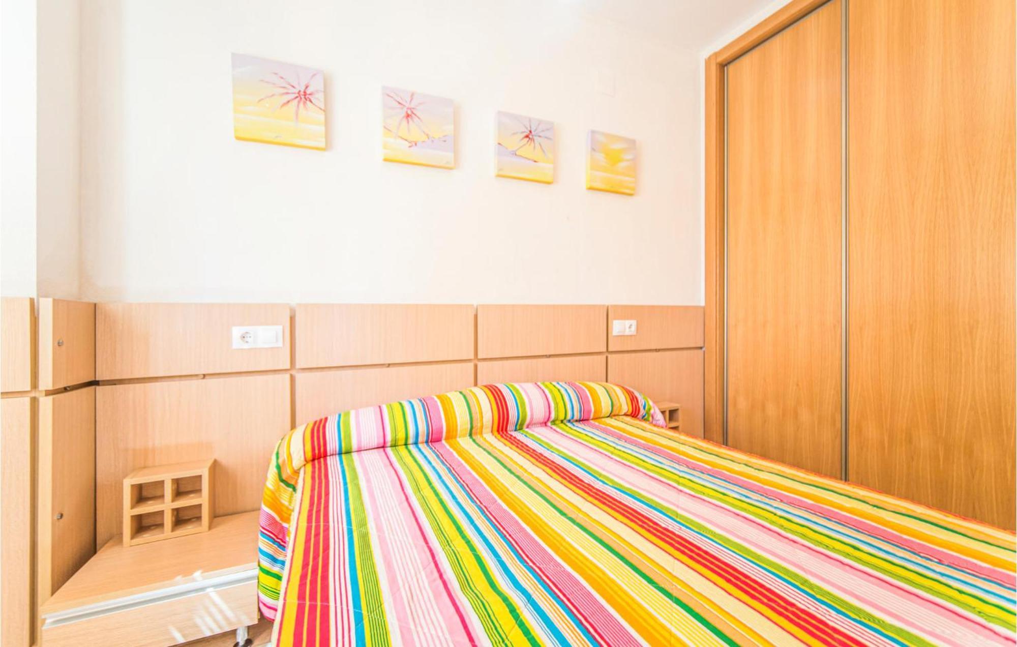 2 Bedroom Lovely Apartment In Oropesa Del Mar Zewnętrze zdjęcie